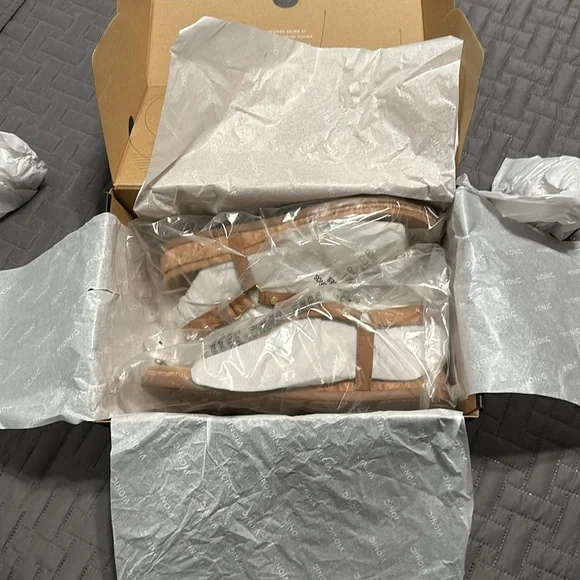 Vionic Kirra II Toe Post Sling Back Sandals - Picture 2 of 2